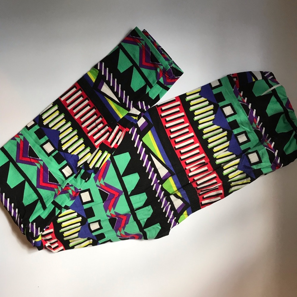 ⚡️3/$20⚡️ LULAROE leggings OS